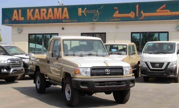 Buy Import Toyota Land Cruiser Beige Car in Import - Dubai in Bumthang Buy Import Toyota Land Cruiser Beige Car in Import - Dubai in Bumthang