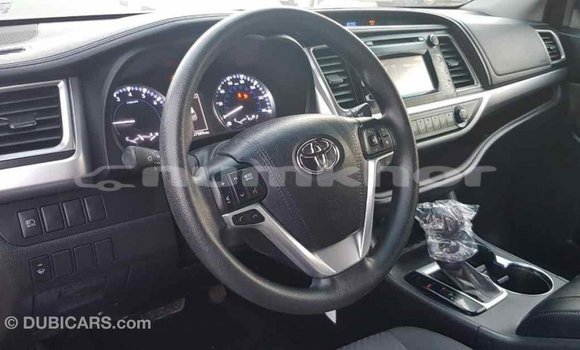 Buy Import Toyota Highlander Other Car in Import - Dubai in Bumthang Buy Import Toyota Highlander Other Car in Import - Dubai in Bumthang