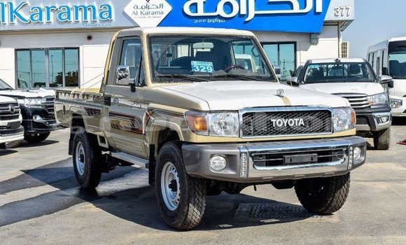 Buy Import Toyota Land Cruiser Beige Car in Import - Dubai in Bumthang Buy Import Toyota Land Cruiser Beige Car in Import - Dubai in Bumthang
