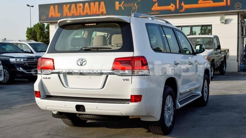 Big with watermark toyota land cruiser bumthang import dubai 3149
