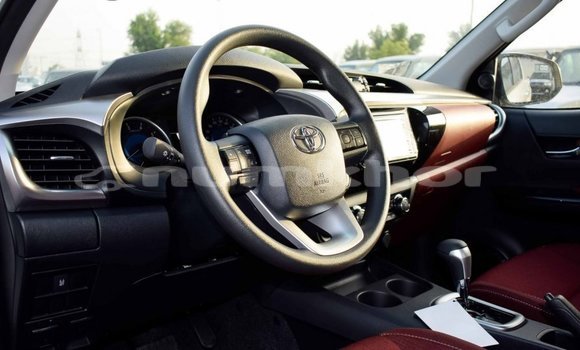 Buy Import Toyota Hilux White Car in Import - Dubai in Bumthang Buy Import Toyota Hilux White Car in Import - Dubai in Bumthang