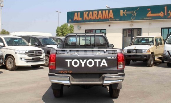 Buy Import Toyota Hilux Other Car in Import - Dubai in Bumthang Buy Import Toyota Hilux Other Car in Import - Dubai in Bumthang