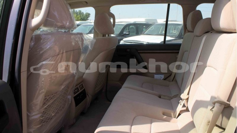 Big with watermark toyota land cruiser bumthang import dubai 3162