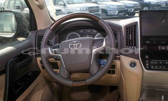Buy Import Toyota Land Cruiser Black Car in Import - Dubai in Bumthang Buy Import Toyota Land Cruiser Black Car in Import - Dubai in Bumthang
