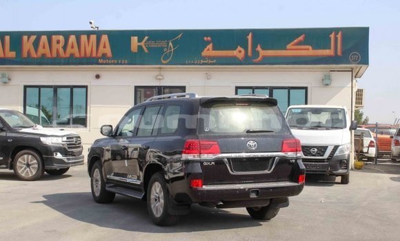 Buy Import Toyota Land Cruiser Black Car in Import - Dubai in Bumthang Buy Import Toyota Land Cruiser Black Car in Import - Dubai in Bumthang