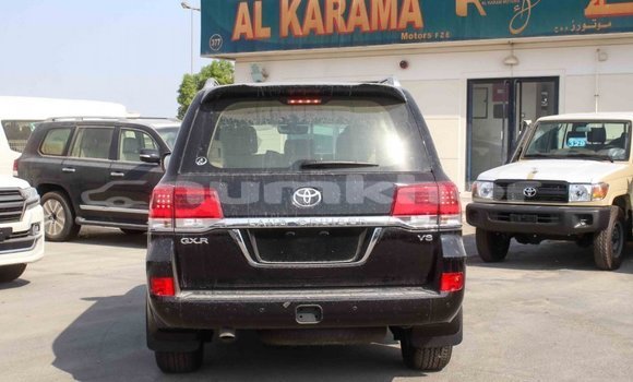 Buy Import Toyota Land Cruiser Black Car in Import - Dubai in Bumthang Buy Import Toyota Land Cruiser Black Car in Import - Dubai in Bumthang