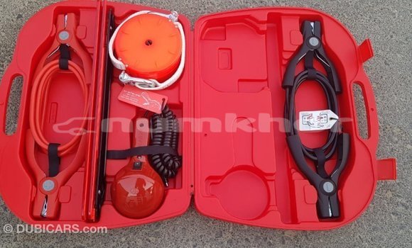 Buy Import Toyota Hilux White Car in Import - Dubai in Bumthang Buy Import Toyota Hilux White Car in Import - Dubai in Bumthang