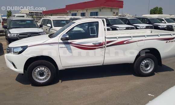 Buy Import Toyota Hilux White Car in Import - Dubai in Bumthang Buy Import Toyota Hilux White Car in Import - Dubai in Bumthang