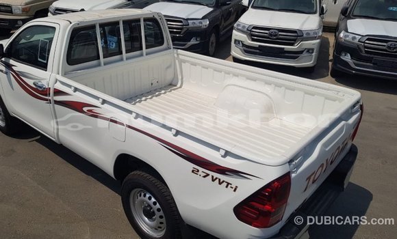 Buy Import Toyota Hilux White Car in Import - Dubai in Bumthang Buy Import Toyota Hilux White Car in Import - Dubai in Bumthang