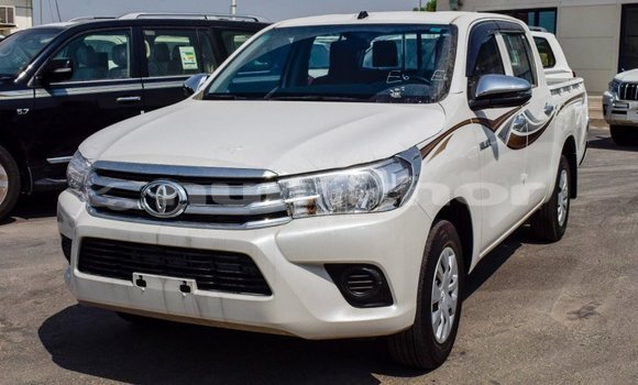 Buy Import Toyota Hilux White Car in Import - Dubai in Bumthang Buy Import Toyota Hilux White Car in Import - Dubai in Bumthang