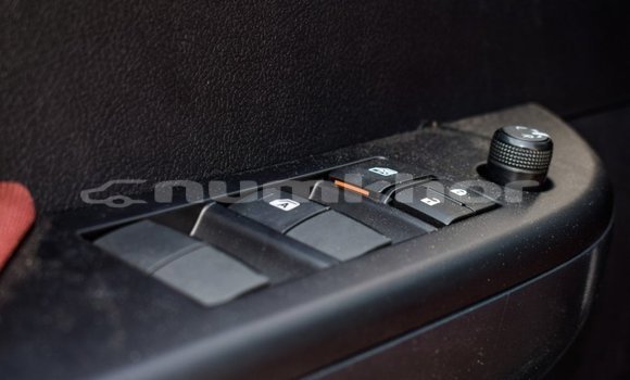 Buy Import Toyota Hilux White Car in Import - Dubai in Bumthang Buy Import Toyota Hilux White Car in Import - Dubai in Bumthang