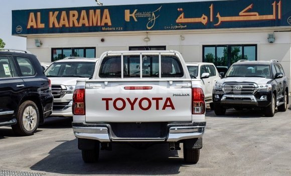 Buy Import Toyota Hilux White Car in Import - Dubai in Bumthang Buy Import Toyota Hilux White Car in Import - Dubai in Bumthang