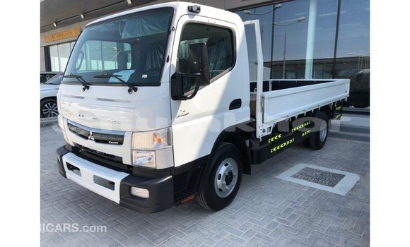 Buy Import Mitsubishi Carisma White Car in Import - Dubai in Bumthang Buy Import Mitsubishi Carisma White Car in Import - Dubai in Bumthang