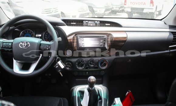Buy Import Toyota Hilux White Car in Import - Dubai in Bumthang Buy Import Toyota Hilux White Car in Import - Dubai in Bumthang