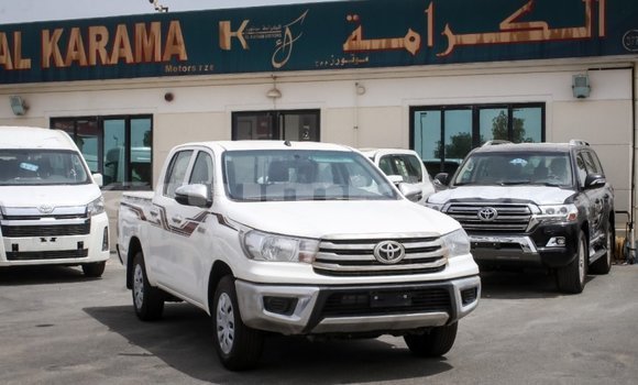 Buy Import Toyota Hilux White Car in Import - Dubai in Bumthang Buy Import Toyota Hilux White Car in Import - Dubai in Bumthang
