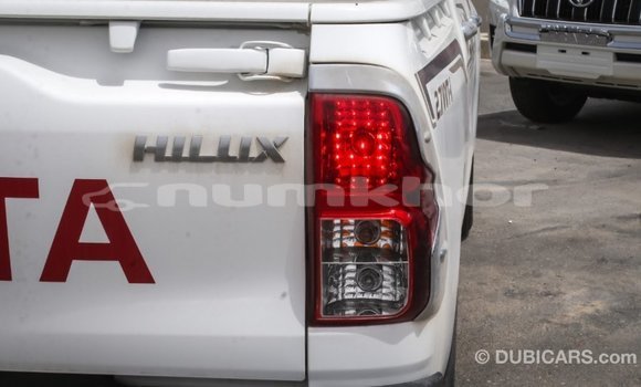 Buy Import Toyota Hilux White Car in Import - Dubai in Bumthang Buy Import Toyota Hilux White Car in Import - Dubai in Bumthang