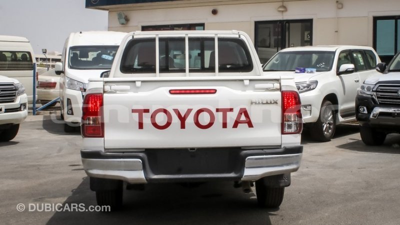 Big with watermark toyota hilux bumthang import dubai 3174