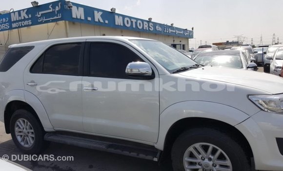 Buy Import Toyota Fortuner White Car in Import - Dubai in Bumthang Buy Import Toyota Fortuner White Car in Import - Dubai in Bumthang
