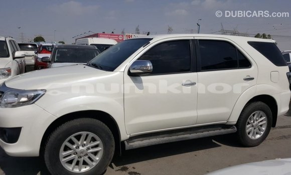 Buy Import Toyota Fortuner White Car in Import - Dubai in Bumthang Buy Import Toyota Fortuner White Car in Import - Dubai in Bumthang