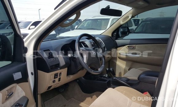 Buy Import Toyota Fortuner White Car in Import - Dubai in Bumthang Buy Import Toyota Fortuner White Car in Import - Dubai in Bumthang