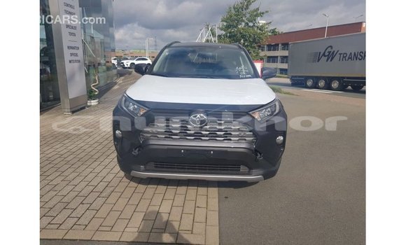 Buy Import Toyota 4Runner Other Car in Import - Dubai in Bumthang Buy Import Toyota 4Runner Other Car in Import - Dubai in Bumthang