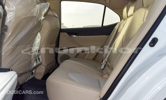 Buy Import Toyota Camry White Car in Import - Dubai in Bumthang Buy Import Toyota Camry White Car in Import - Dubai in Bumthang