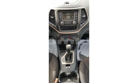 Buy Import Jeep Cherokee Blue Car in Import - Dubai in Bumthang Buy Import Jeep Cherokee Blue Car in Import - Dubai in Bumthang