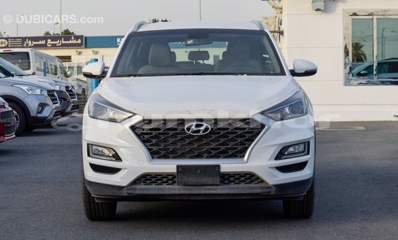 Buy Import Hyundai Tucson White Car in Import - Dubai in Bumthang Buy Import Hyundai Tucson White Car in Import - Dubai in Bumthang