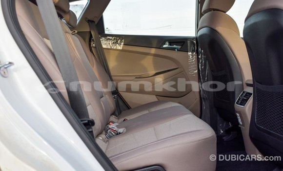 Buy Import Hyundai Tucson White Car in Import - Dubai in Bumthang Buy Import Hyundai Tucson White Car in Import - Dubai in Bumthang