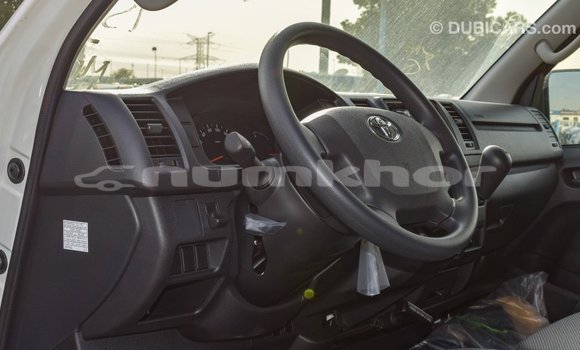 Buy Import Toyota Hiace White Car in Import - Dubai in Bumthang Buy Import Toyota Hiace White Car in Import - Dubai in Bumthang