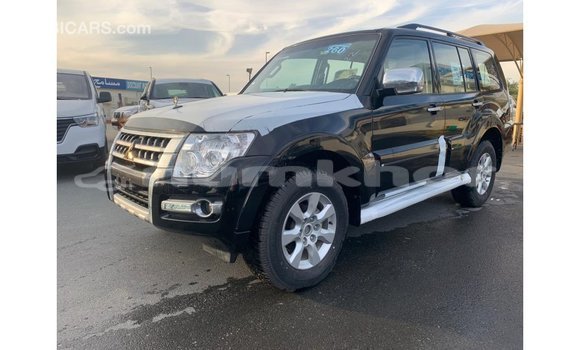Buy Import Mitsubishi Pajero Black Car in Import - Dubai in Bumthang Buy Import Mitsubishi Pajero Black Car in Import - Dubai in Bumthang
