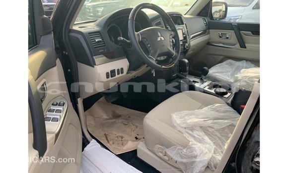 Buy Import Mitsubishi Pajero Black Car in Import - Dubai in Bumthang Buy Import Mitsubishi Pajero Black Car in Import - Dubai in Bumthang