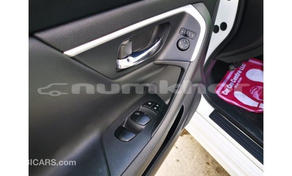 Buy Import Nissan Altima White Car in Import - Dubai in Bumthang Buy Import Nissan Altima White Car in Import - Dubai in Bumthang