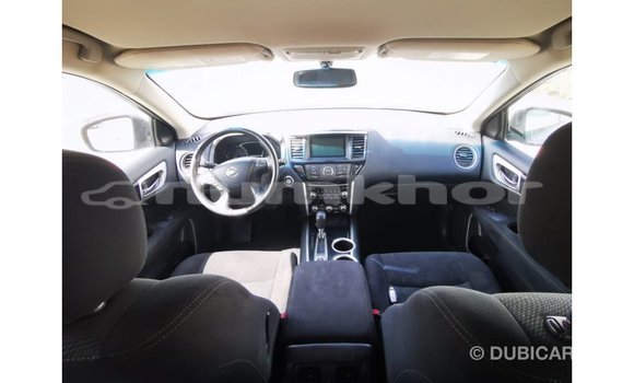 Buy Import Nissan Pathfinder Other Car in Import - Dubai in Bumthang Buy Import Nissan Pathfinder Other Car in Import - Dubai in Bumthang