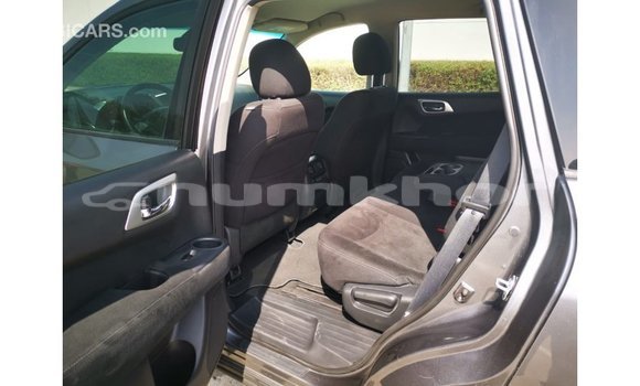 Buy Import Nissan Pathfinder Other Car in Import - Dubai in Bumthang Buy Import Nissan Pathfinder Other Car in Import - Dubai in Bumthang