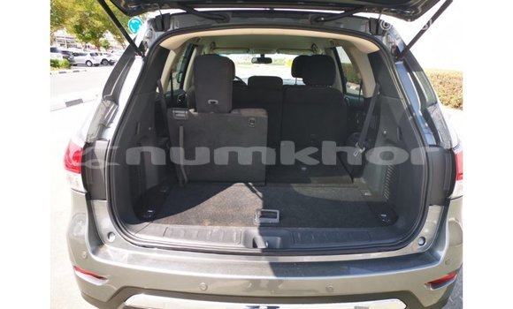 Buy Import Nissan Pathfinder Other Car in Import - Dubai in Bumthang Buy Import Nissan Pathfinder Other Car in Import - Dubai in Bumthang