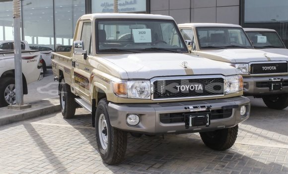 Buy Import Toyota Land Cruiser Beige Car in Import - Dubai in Bumthang Buy Import Toyota Land Cruiser Beige Car in Import - Dubai in Bumthang