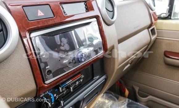 Buy Import Toyota Land Cruiser Beige Car in Import - Dubai in Bumthang Buy Import Toyota Land Cruiser Beige Car in Import - Dubai in Bumthang