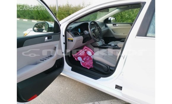 Buy Import Hyundai Sonata White Car in Import - Dubai in Bumthang Buy Import Hyundai Sonata White Car in Import - Dubai in Bumthang