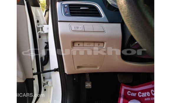 Buy Import Hyundai Sonata White Car in Import - Dubai in Bumthang Buy Import Hyundai Sonata White Car in Import - Dubai in Bumthang