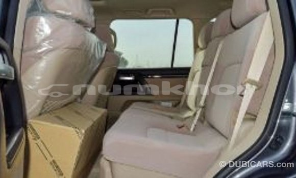 Buy Import Toyota Land Cruiser Other Car in Import - Dubai in Bumthang Buy Import Toyota Land Cruiser Other Car in Import - Dubai in Bumthang
