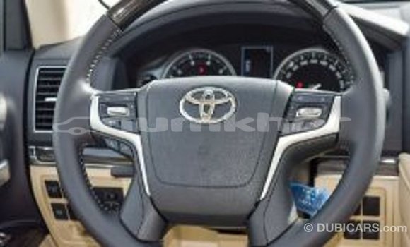 Buy Import Toyota Land Cruiser Other Car in Import - Dubai in Bumthang Buy Import Toyota Land Cruiser Other Car in Import - Dubai in Bumthang