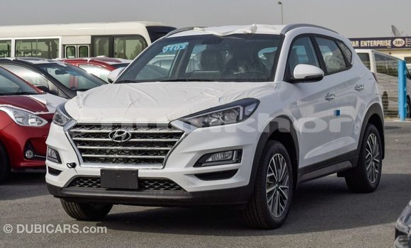Buy Import Hyundai Tucson White Car in Import - Dubai in Bumthang Buy Import Hyundai Tucson White Car in Import - Dubai in Bumthang