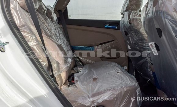 Buy Import Hyundai Tucson White Car in Import - Dubai in Bumthang Buy Import Hyundai Tucson White Car in Import - Dubai in Bumthang