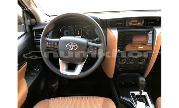 Buy Import Toyota Fortuner Black Car in Import - Dubai in Bumthang Buy Import Toyota Fortuner Black Car in Import - Dubai in Bumthang