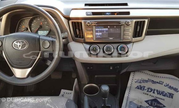 Buy Import Toyota RAV4 White Car in Import - Dubai in Bumthang Buy Import Toyota RAV4 White Car in Import - Dubai in Bumthang