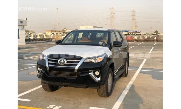 Buy Import Toyota Fortuner Black Car in Import - Dubai in Bumthang Buy Import Toyota Fortuner Black Car in Import - Dubai in Bumthang