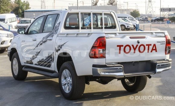 Buy Import Toyota Hilux White Car in Import - Dubai in Bumthang Buy Import Toyota Hilux White Car in Import - Dubai in Bumthang