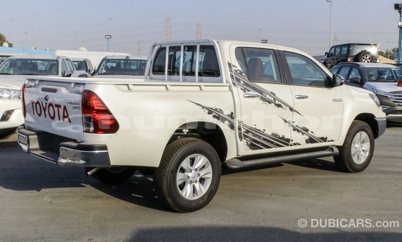 Buy Import Toyota Hilux White Car in Import - Dubai in Bumthang Buy Import Toyota Hilux White Car in Import - Dubai in Bumthang