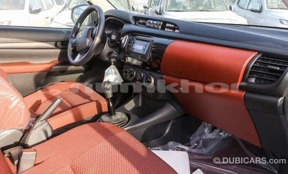 Buy Import Toyota Hilux White Car in Import - Dubai in Bumthang Buy Import Toyota Hilux White Car in Import - Dubai in Bumthang